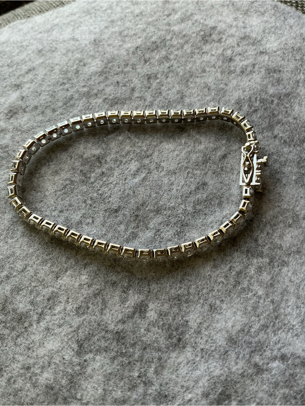 Classic Fashion Silver Crystal Tennis Bracelet - Picture 6 of 6